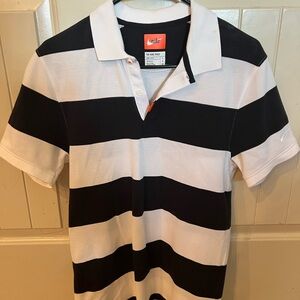 Black and White Nike Polo golf